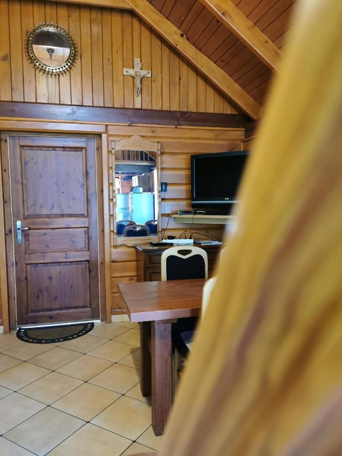 Agroturystyka W Ogrodach Sanok Exteriör bild