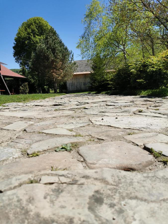 Agroturystyka W Ogrodach Sanok Exteriör bild